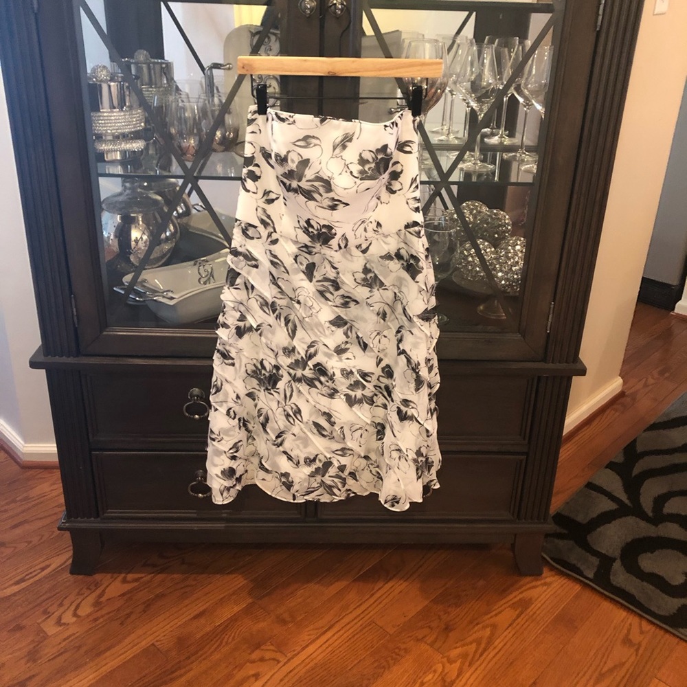 WHBM Strapless Dress